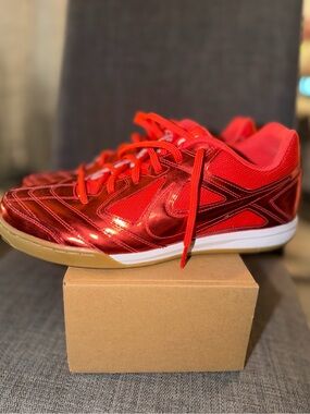 Men’s Nike Red Metallic Gato LV8 Sneakers